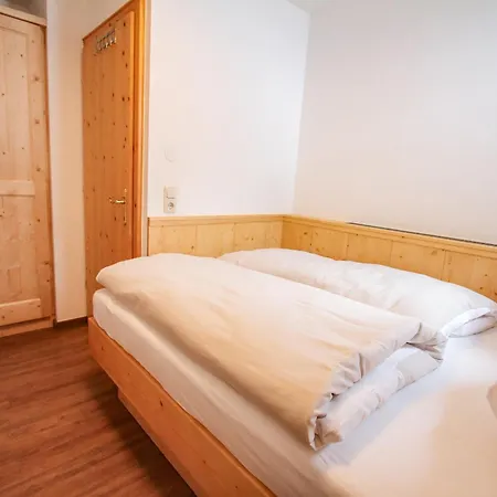 121b - 2 Apartamento Konigsleiten